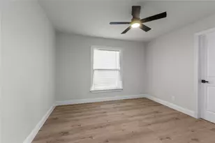 4548 Hodgkins Rd, Lake Worth, TX 76135 - Photo 10