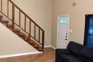 1017 W 3rd St, Taylor, TX 76574 - Photo 2