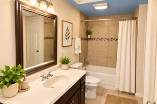 9601 Forest Ln, Dallas, TX 75243 - Photo 10