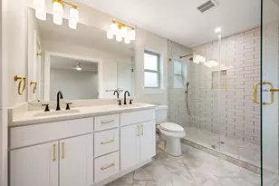 505 Emerson Dr, Euless, TX 76039 - Photo 10