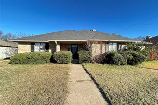 120 Cedar Springs Blvd, Sulphur Springs, TX 75482 - Photo 1