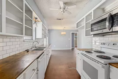 815 W Patterson Street, Eastland, TX 76448 - Photo 12