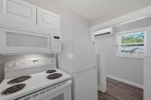 326 W Sears St, Denison, TX 75020 - Photo 10