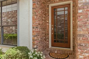 2614 Rockport Cir, Garland, TX 75044 - Photo 4