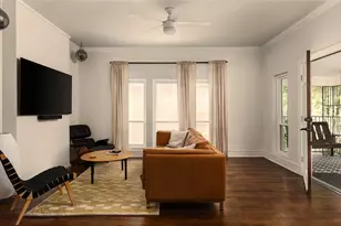 938 N Clinton Ave, Dallas, TX 75208 - Photo 8