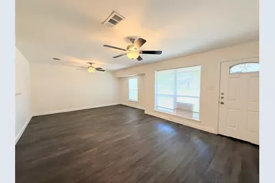206 Arkansas Street, Sherman, TX 75090 - Photo 6