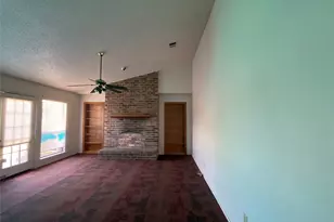 7017 Christina Ln, Garland, TX 75043 - Photo 12
