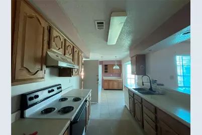 7017 Christina Lane, Garland, TX 75043 - Photo 10