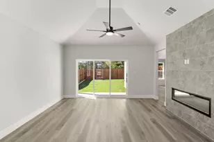 1270 Lacewood Ln, Van Alstyne, TX 75495 - Photo 10