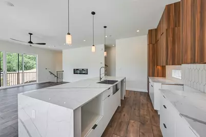2247 Mail Avenue #103, Dallas, TX 75235 - Photo 12