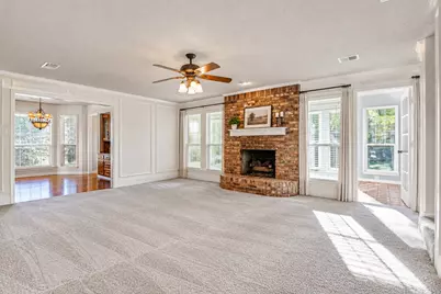 2110 Emerald Lake Drive, Arlington, TX 76013 - Photo 4