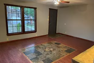 905 E Hook, Stephenville, TX 76401 - Photo 6