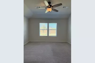 529 Jameson Street, Springtown, TX 76082 - Photo 14