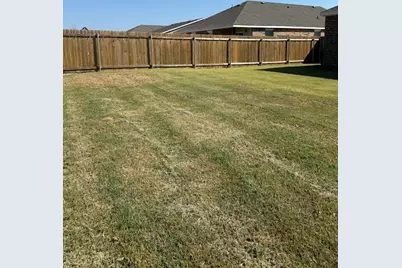 529 Jameson Street, Springtown, TX 76082 - Photo 18