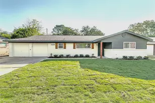 1124 Norwood Dr, Hurst, TX 76053 - Photo 1