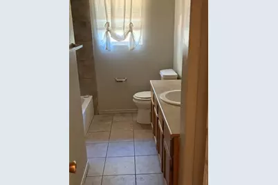 3010 41st Street SE, Paris, TX 75462 - Photo 6