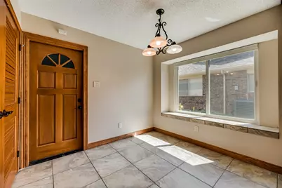 1307 E Branch Hollow Drive, Carrollton, TX 75007 - Photo 10