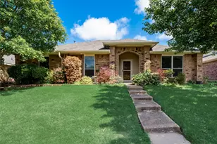 1307 E Branch Hollow Dr, Carrollton, TX 75007 - Photo 2
