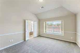 928 Wellington Dr, Lewisville, TX 75067 - Photo 10