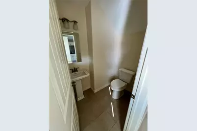 1528 N Broughton Street #1528, Sherman, TX 75090 - Photo 6