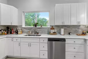 2200 N Beaton St, Corsicana, TX 75110 - Photo 12