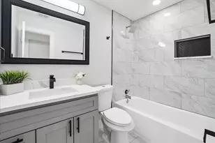 11615 Featherbrook Dr, Dallas, TX 75228 - Photo 22
