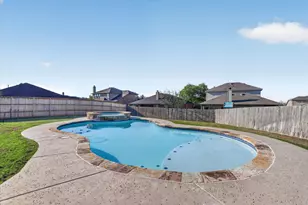 401 Eureka Ct, Burleson, TX 76028 - Photo 36