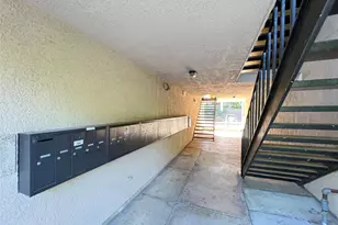 4044 Buena Vista St, Dallas, TX 75204 - Photo 6