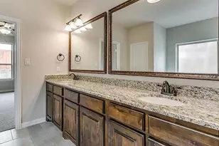 2740 Chimney Rock Rd, Burleson, TX 76028 - Photo 10