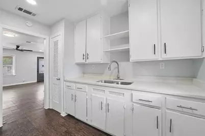 2333 Bird Street, Fort Worth, TX 76111 - Photo 22