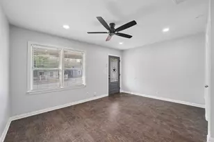 2333 Bird St, Fort Worth, TX 76111 - Photo 14
