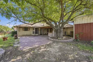 1501 Meadow Ct, Midlothian, TX 76065 - Photo 18