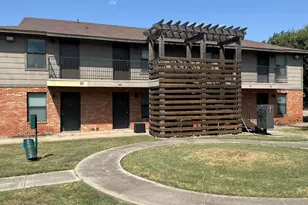2422-2428 Charlotte St, Denton, TX 76201 - Photo 2