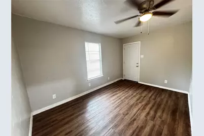 6338 Belgrade Avenue, Dallas, TX 75227 - Photo 14