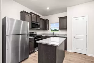 133 N Is Dr, Terrell, TX 75160 - Photo 4