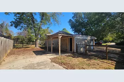 2615 N Elm Street, Denton, TX 76201 - Photo 8