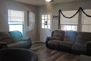 2615 N Elm St, Denton, TX 76201 - Photo 10