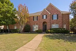 1729 Watersedge Dr, McKinney, TX 75072 - Photo 2