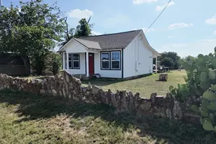 107 N Hall St, Richland Springs, TX 76871 - Photo 2