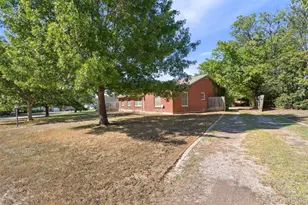 2501 N 32nd St, Waco, TX 76708 - Photo 2