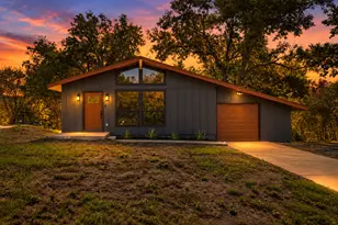 8095 Co Rd 3415, Lone Oak, TX 75453 - Photo 2