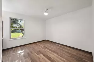 5701 Guildwood Dr, Arlington, TX 76017 - Photo 10