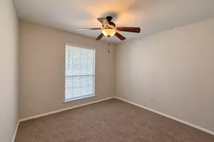 1038 Cedar Run Dr, Duncanville, TX 75137 - Photo 14
