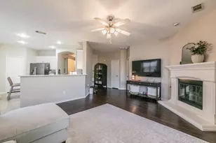 5009 Bedfordshire Dr, Fort Worth, TX 76135 - Photo 16