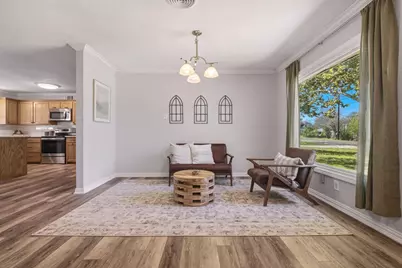 421 S 1st Street, Krum, TX 76249 - Photo 10