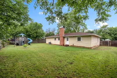 421 S 1st Street, Krum, TX 76249 - Photo 6