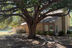 3626 Lake Pontchartrain Dr, Arlington, TX 76016 - Photo 1