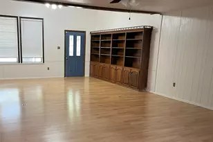 209 Mission St, Glen Rose, TX 76043 - Photo 4