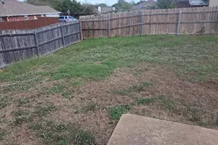 6001 Garden View Dr, Arlington, TX 76018 - Photo 18