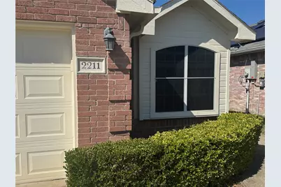 2211 Brookview Drive, McKinney, TX 75072 - Photo 2